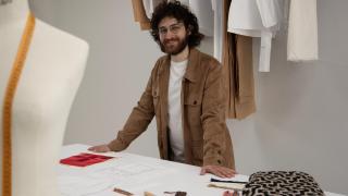 Iago Jover, nieto de Roberto Verino y director de desarrollo de la firma: Intento aprender de mi abuelo la paciencia