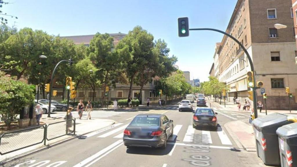 Avenida Valencia con calle Tomás Bretón, Zaragoza.