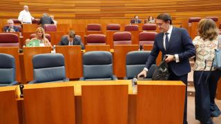 El consejero de Medio Ambiente, Vivienda y Ordenación del Territorio, Juan Carlos Suárez-Quiñones, durante el pleno de este martes en las Cortes de Castilla y León