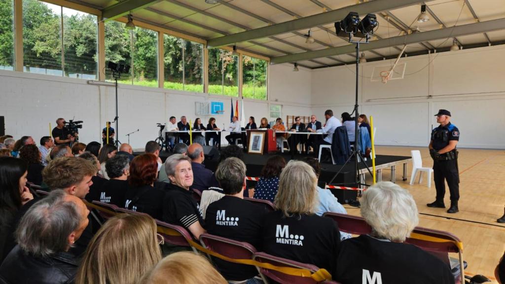 Imagen del pleno de este miércoles en Carral.