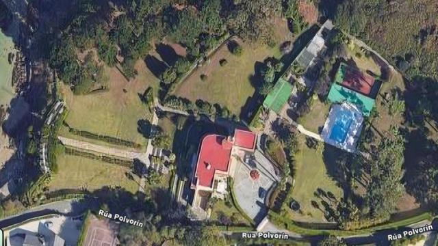 La Casa Cervigón, propiedad de Richard Gere y Alejandra Silva