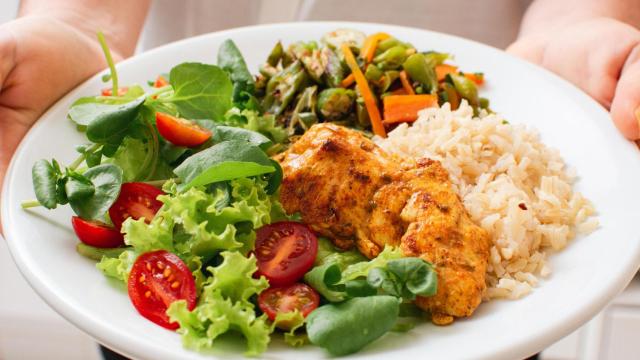 Un plato saludable y equilibrado.