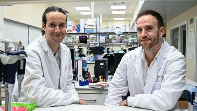 Los investigadores Iñaki Martín-Subero y Martí Duran-Ferrer.