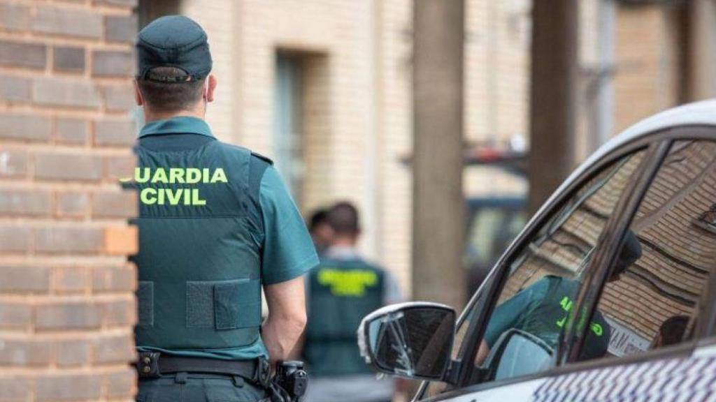 Una foto de archivo de un agente de la Guardia Civil.