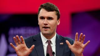 Charlie Kirk durante la CPAC del partido republicano en 2019.