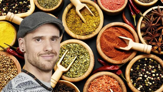 David Guibert, chef, en un montaje de El Español
