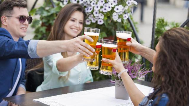 Las citas 'afterwork' son habituales y ayudan a desconectar.