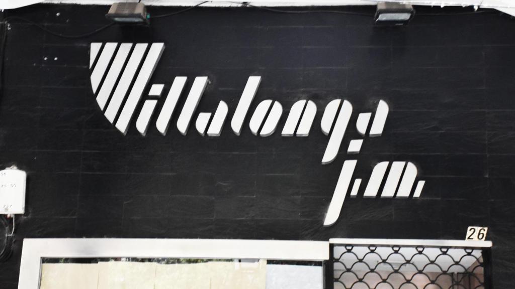 Cartel de la Zapatería Villalonga