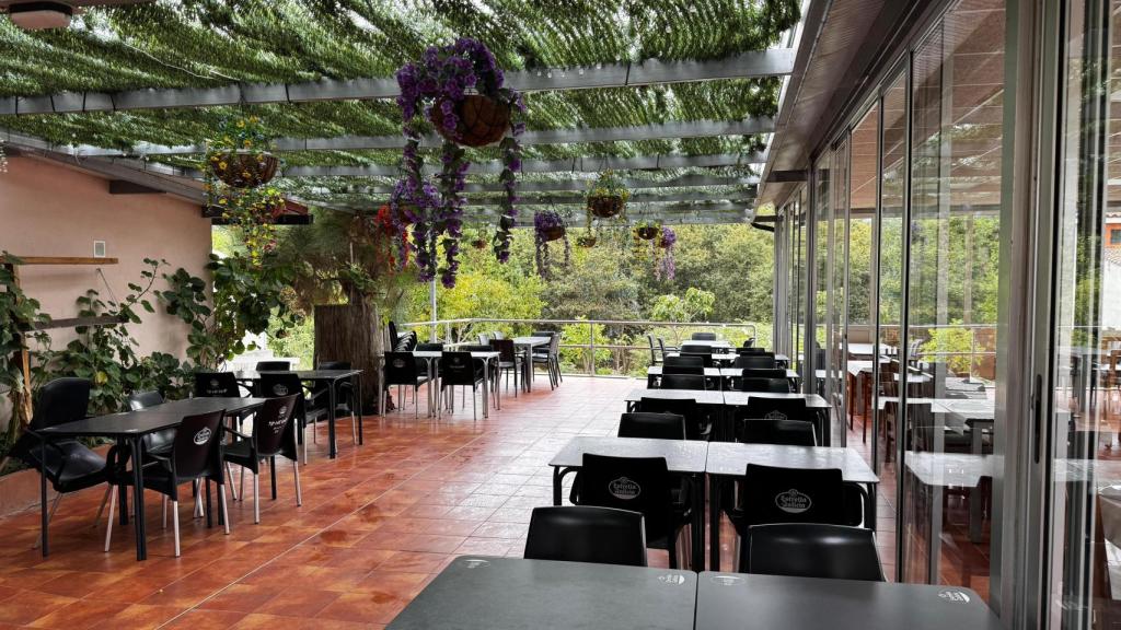 Terraza trasera de Restaurante Cabo Estai