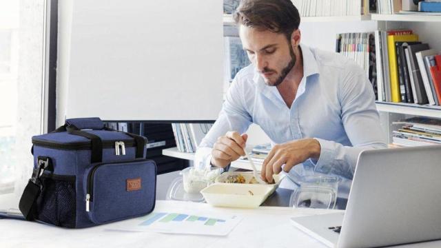 La bolsa nevera para llevar a la oficina o de pícnic es cómoda, amplia y está rebajadísima en Amazon