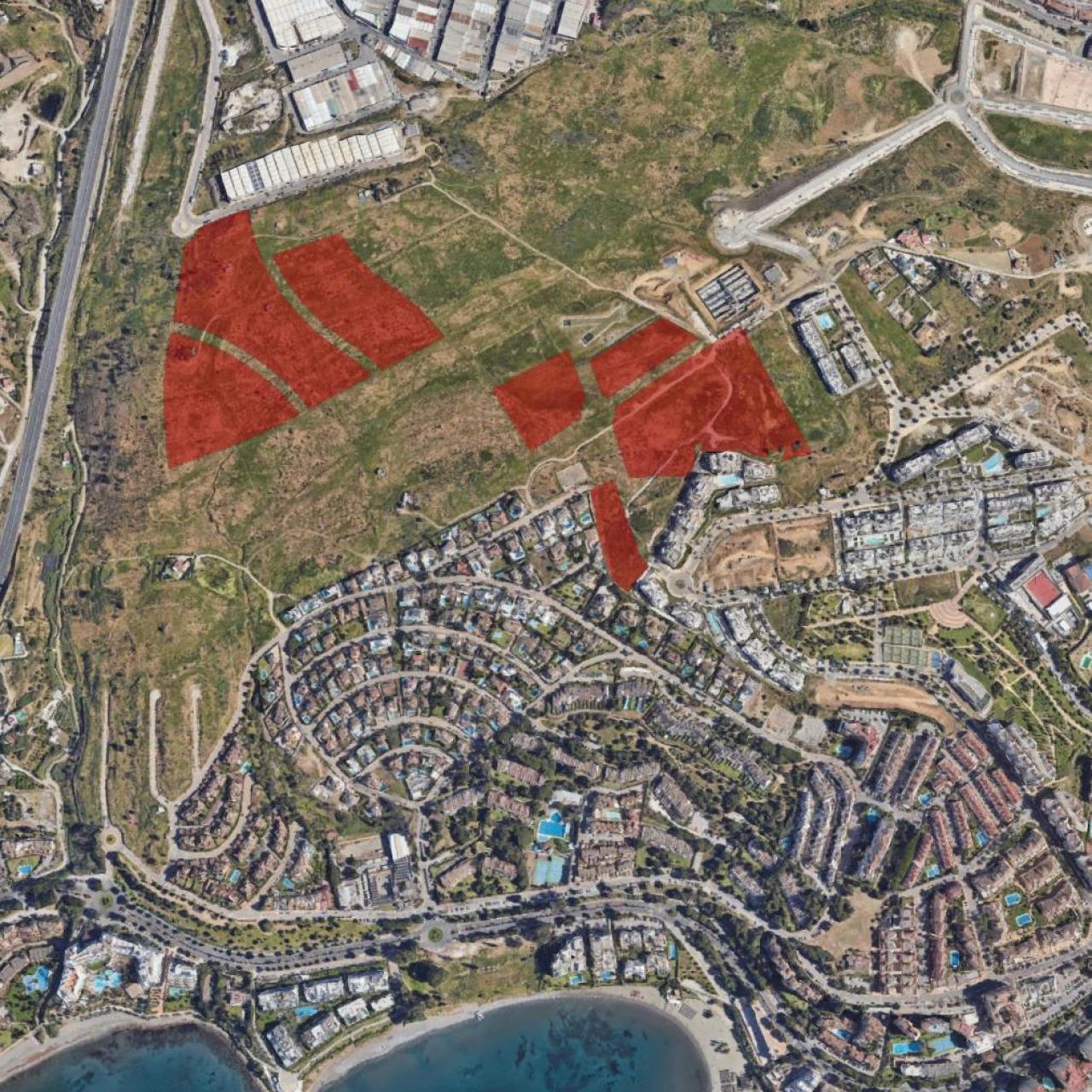 Vista de la parcela en Estepona.