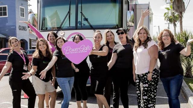 Empresa líder en imágenes mamarias móviles que ofrece servicios de detección y diagnóstico de cáncer de mama.