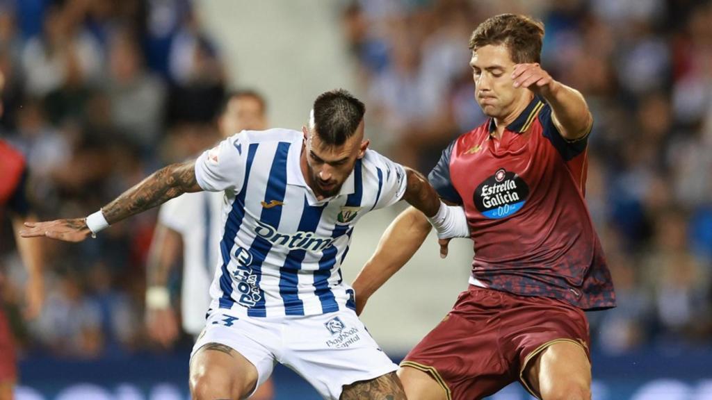 José Gragera durante un partido con el Deportivo.