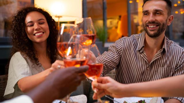 El restaurante colombiano de Miami Beach que ofrece auténtica comida latina y tiene happy hour