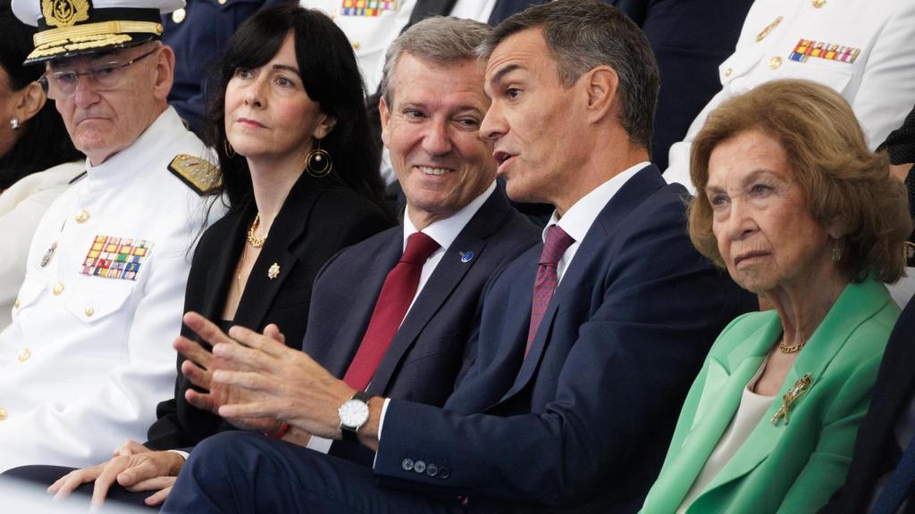 La reina Sofía protagoniza el acto de botadura de la nueva fragata F-111 Bonifaz en Ferrol