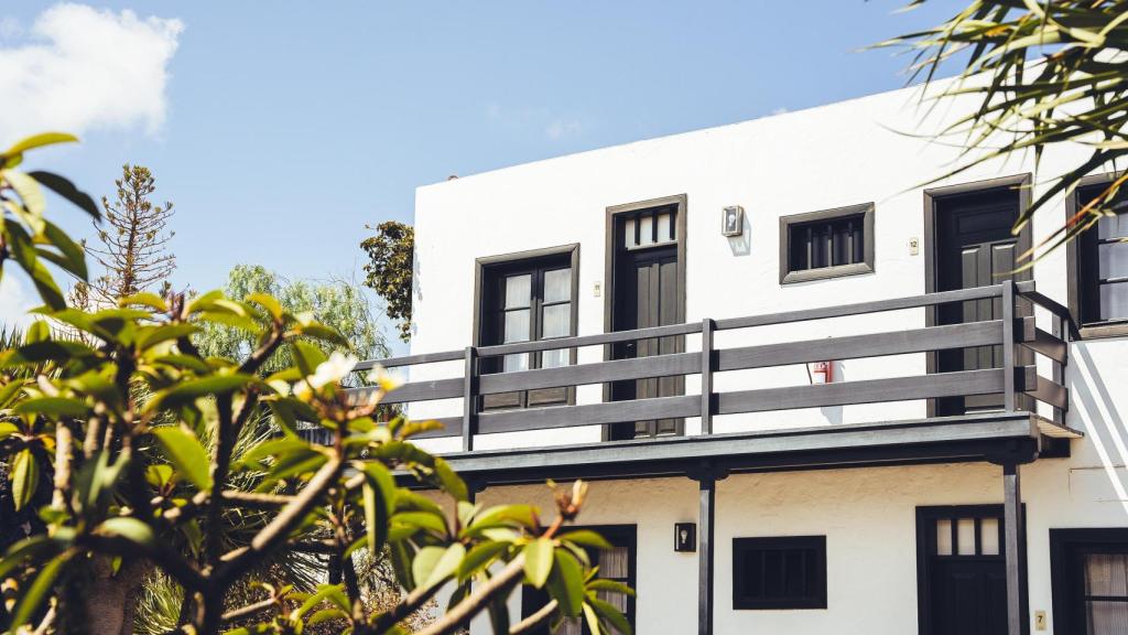 La casa que albergas las diferentes habitaciones del hotel.