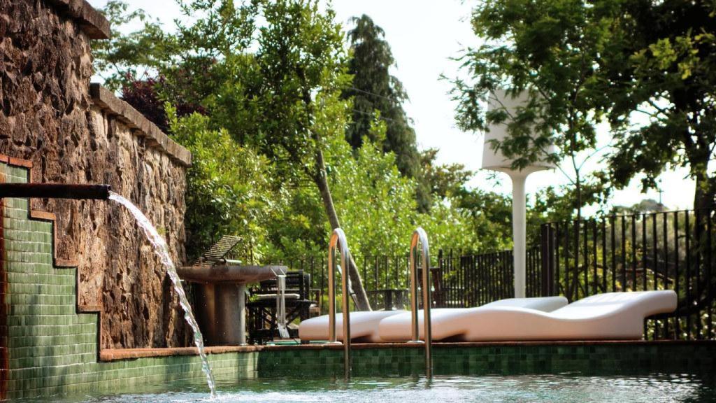 15292229870_6701b05c1d_b