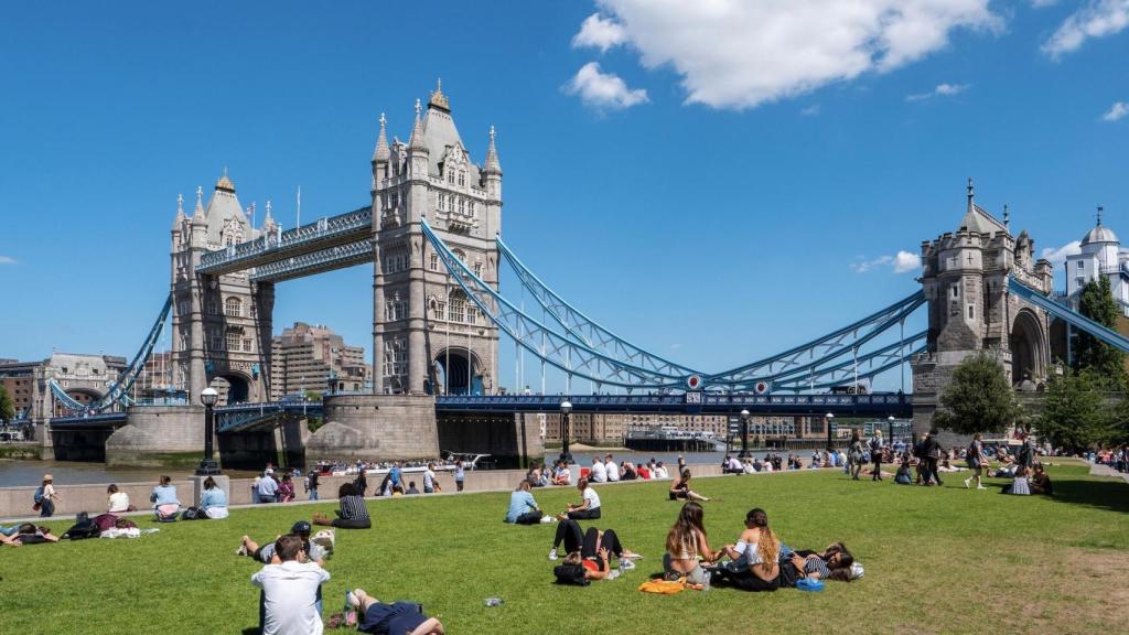 The Tower Bridge, en Londres, los últimos días de verano.