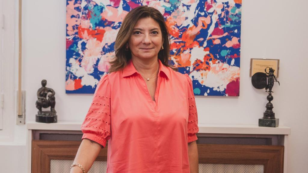 Adriana Bolaños, embajadora de Costa Rica en España, posando durante la entrevista.
