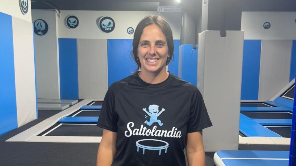 Beatriz León en su nuevo local 'Saltolandia'.