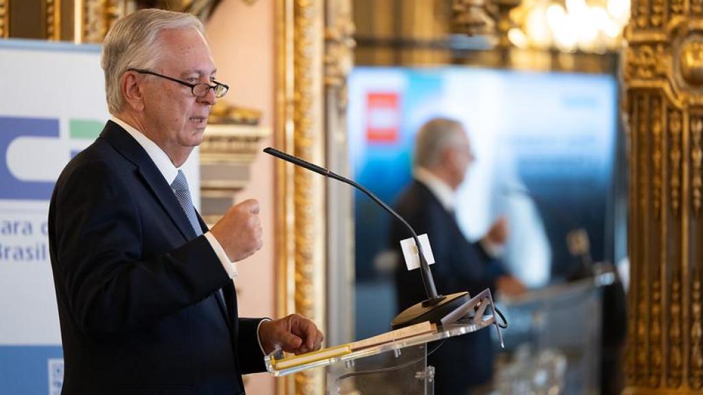 Luiz Alberto Figueiredo Machado, embajador de Brasil en España, durante su intervención.