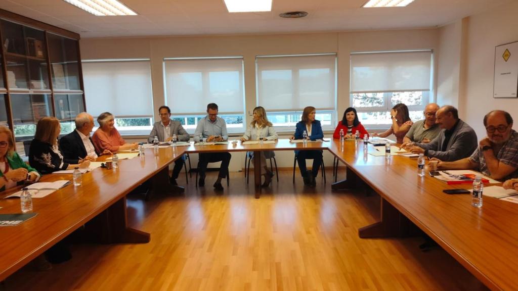 Reunión entre Gobierno de Aragón, organizaciones empresariales y sindicatos