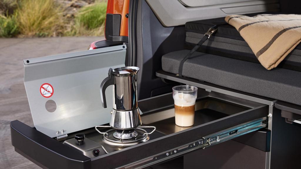Minicocina que incorpora la Volkswagen California Beach Camper