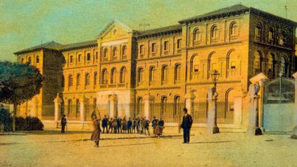 Imagen antigua del IES Zorrilla
