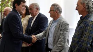 El presidente de la Junta mantiene un encuentro con las organizaciones agrarias y Urcacyl