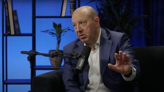 Gonzalo Bernardos, economista en una entrevista con Abanca