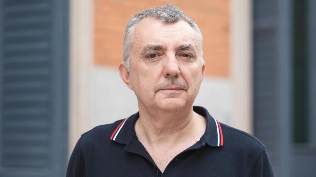 Manuel Vilas recuerda su primera incursión en el sexo, a los 14 años.