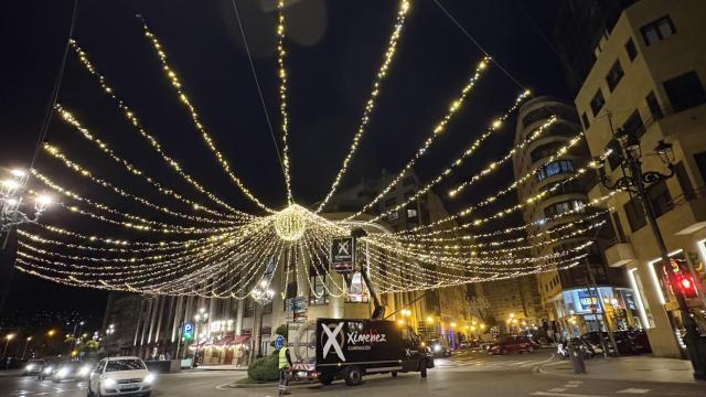 Las luces de Navidad de Vigo se dejan ver en pleno mes de septiembre