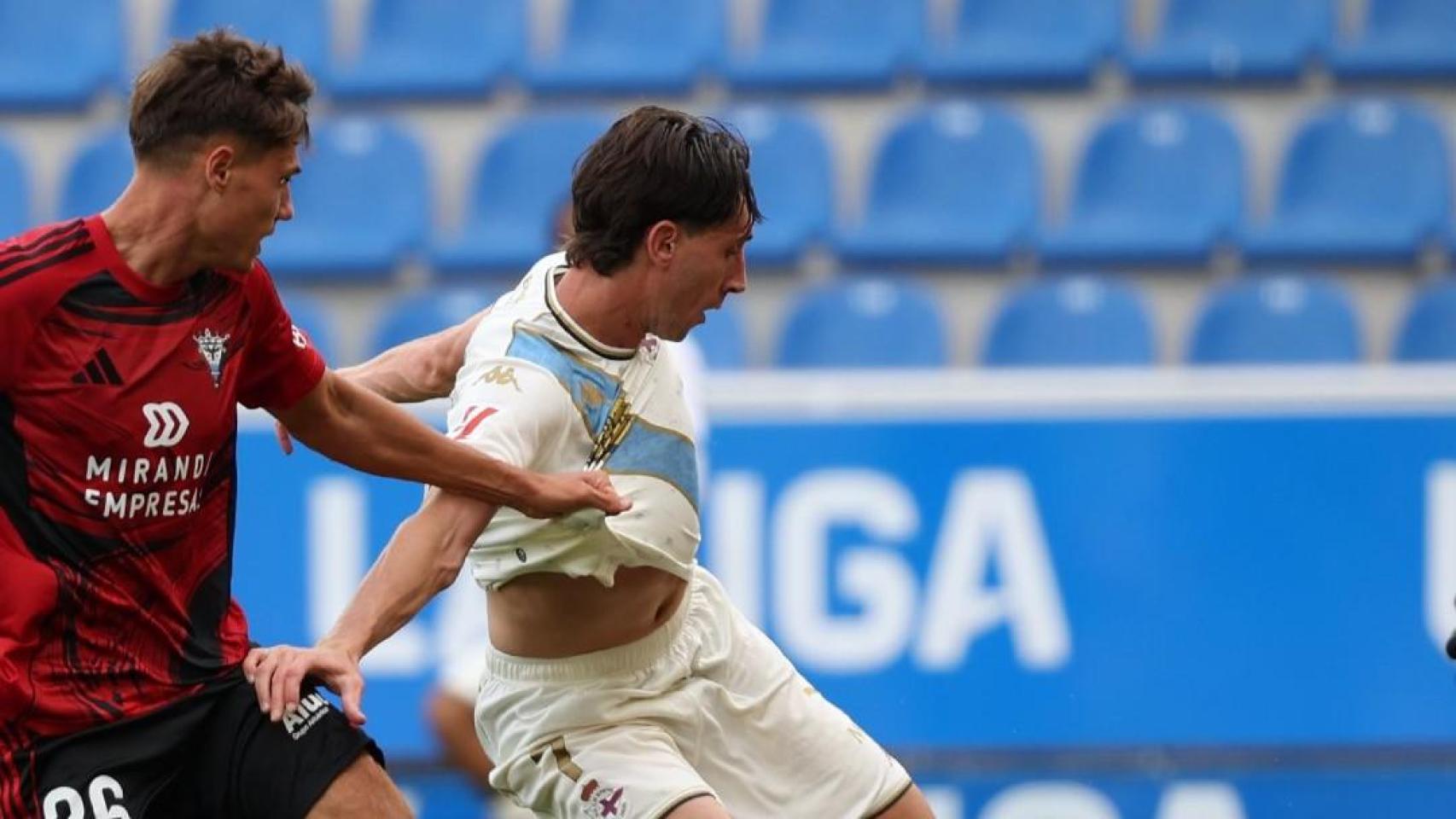 Partido entre Mirandés y Deportivo