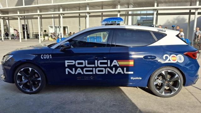 El coche de la Policía Nacional de Valladolid