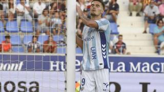 Chupete se lamenta tras una ocasión fallada en el SD Huesca vs. Málaga CF