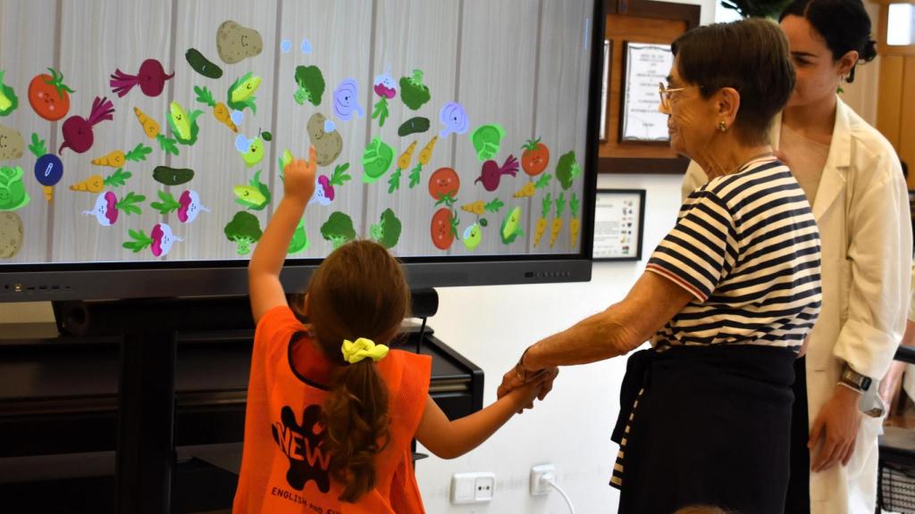 Encuentros intergeneracionales entre mayores y niños
