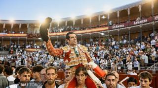 Emilio de Justo abre la tercera puerta grande de la feria de Salamanca