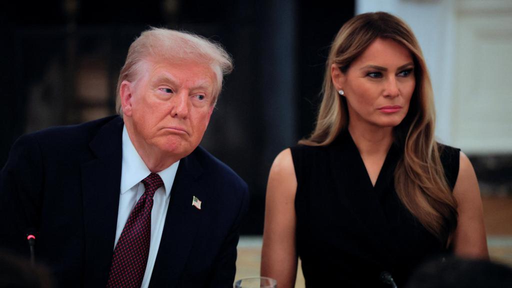 Donald y Melania Trump, durante una cena privada con líderes tecnológicos y empresariales en la Casa Blanca.