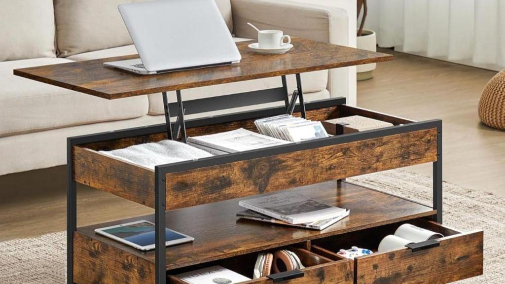 La mesa de centro elevable que puedes utilizar para estudiar, trabajar o comer (y está arrasando en Amazon)