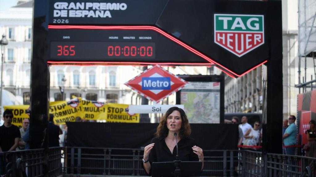 Isabel Díaz Ayuso en la activación de la cuenta atrás del GP de España este domingo.