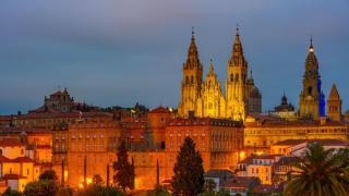Catedral de Santiago de Compostela al anochecer