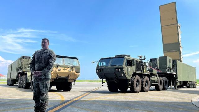Sistema de misiles Typhon durante una demostración en la Base Aérea del Cuerpo de Marines de EE. UU. en Iwakuni, como parte del ejercicio anual Resolute Dragon junto a las Fuerzas de Autodefensa de Japón