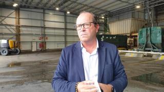 El presidente de Sogama, Javier Dominguez Lino, en la planta de transferencia de residuos de Guixar, en Vigo, a 15 de septiembre de 2025