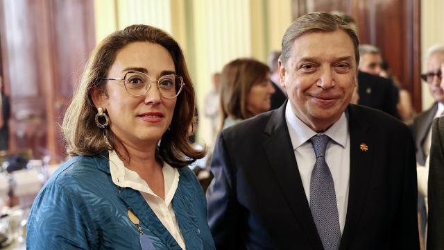La consejera de Agricultura, Ganadería y Desarrollo Rural, María González Corral, y el ministro de Agricultura, Pesca y Alimentación, Luis Planas, en la reunión del Consejo Consultivo de Política Agrícola y Pesquera para Asuntos Comunitarios de este lunes