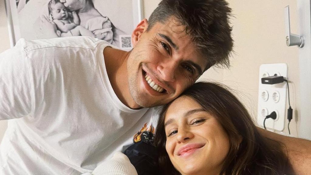 Javier Tudela junto a su pareja, Marina, en una imagen de archivo.