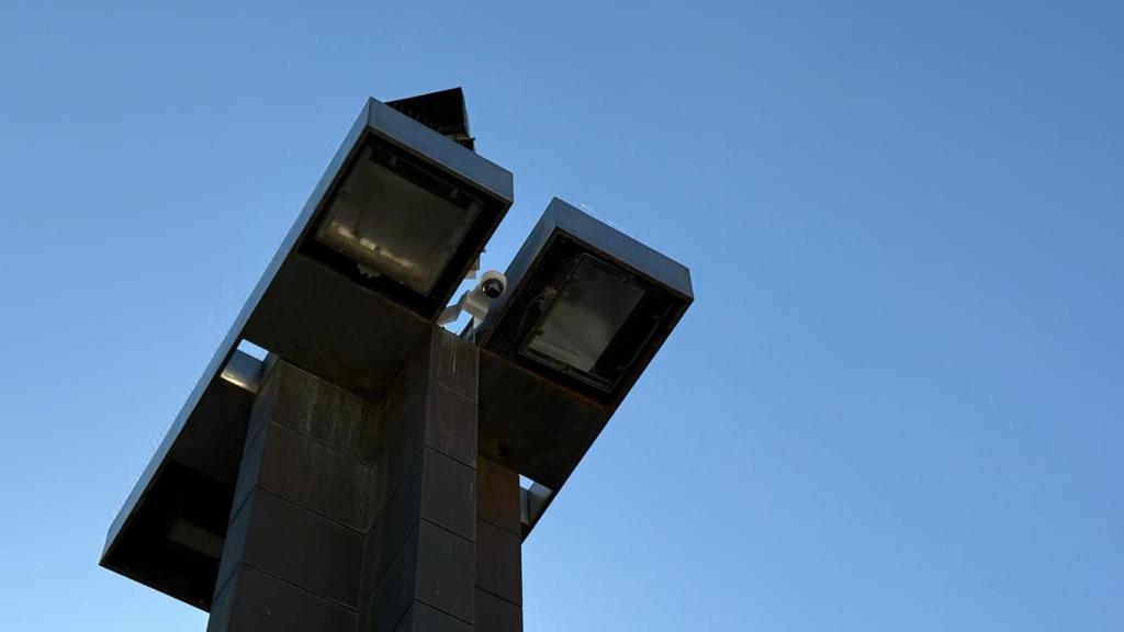 Cámara de conteo ubicada en la esquina que conecta con la calle don Jaime de Zaragoza