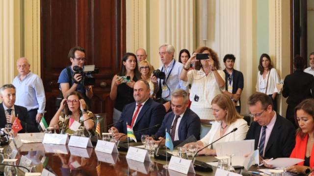 Julián Martínez Lizán en la reunión que ha tenido lugar en el Ministerio de Agricultura, Pesca y Alimentación.