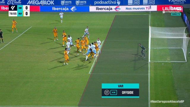 Imagen del fuera de juego en el gol anulado al Real Zaragoza ante el Albacete