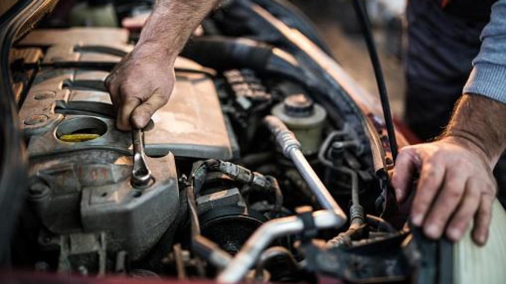 Imagen de una revisión mecánica.