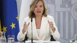 La portavoz del Gobierno y ministra de Educación, Pilar Alegría este martes tras el Consejo de Ministros.